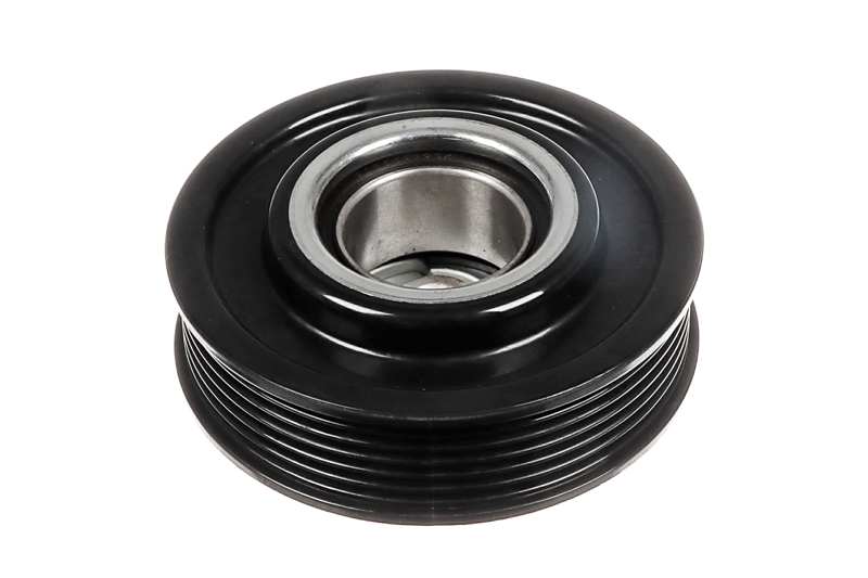 Magnetic clutch for air conditioning compressor